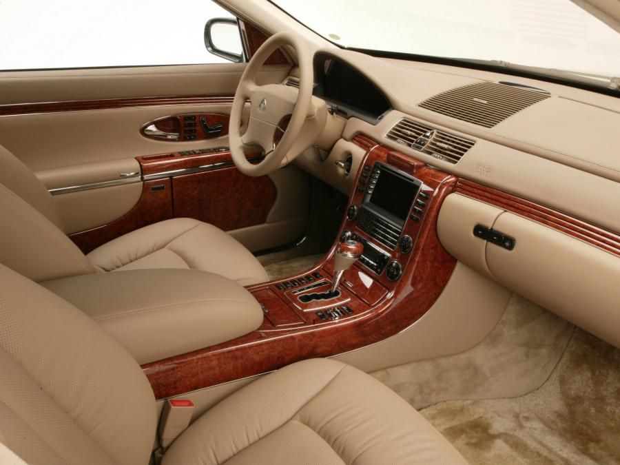 Интерьер Maybach 57 (W240) 2002 года  (фото 85 из 95)